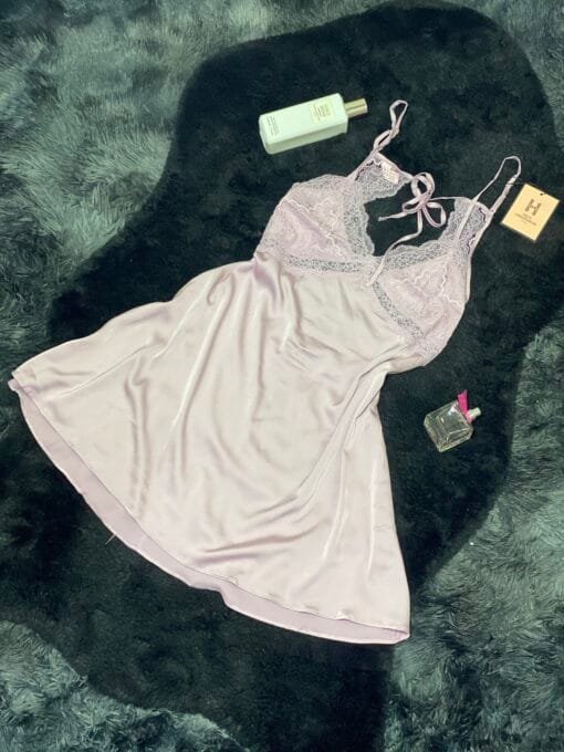 Nuisette en satin "Mauve"