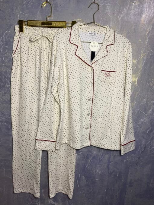 Pyjama boutonnée « crème » petit cœur