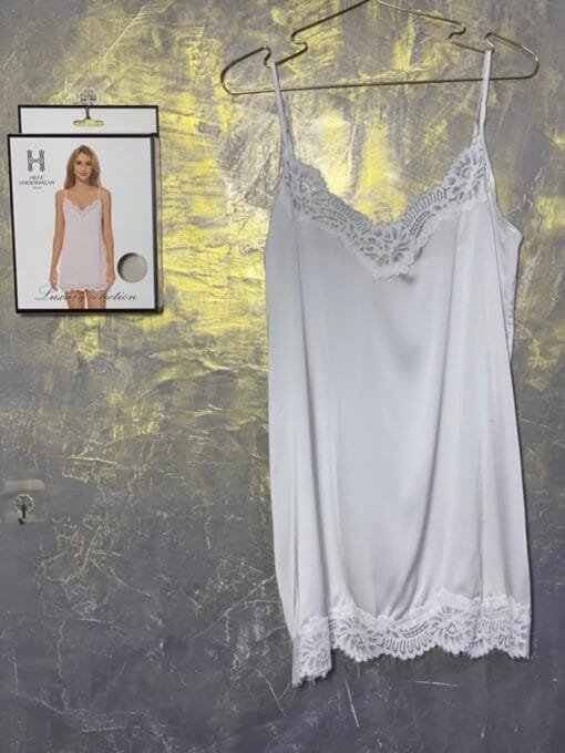 Nuisette En Satin " Blanc "