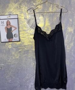 Nuisette En Satin " Noir "