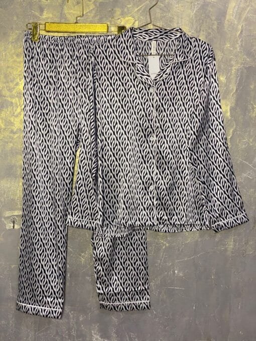 Pyjama Boutonnée En satin "Gris"