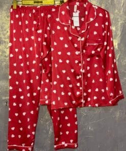 Pyjama Boutonnée En Satin " Rouge coeur " -