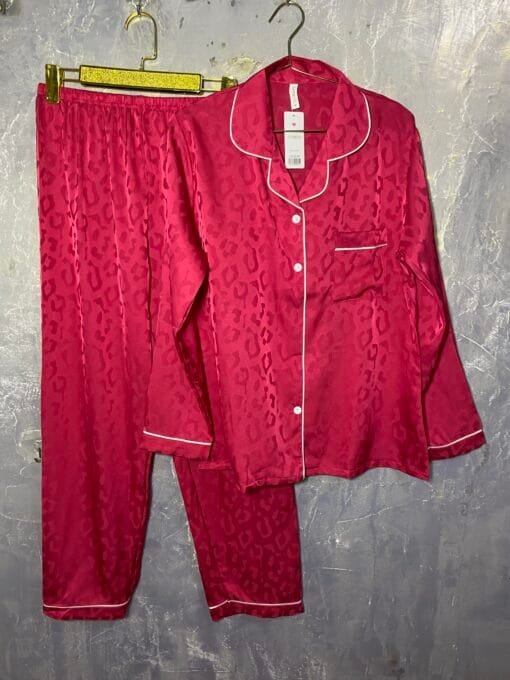 Pyjama Boutonnée Manche Longue " Rouge Motifs"