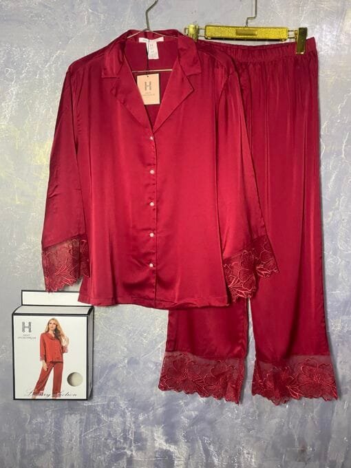 Pyjama Boutonnée " Rouge " En Satin