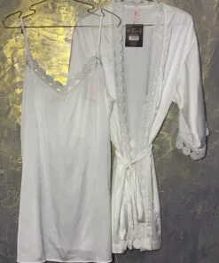 Ensemble Nuisette Peignoir " Blanc "