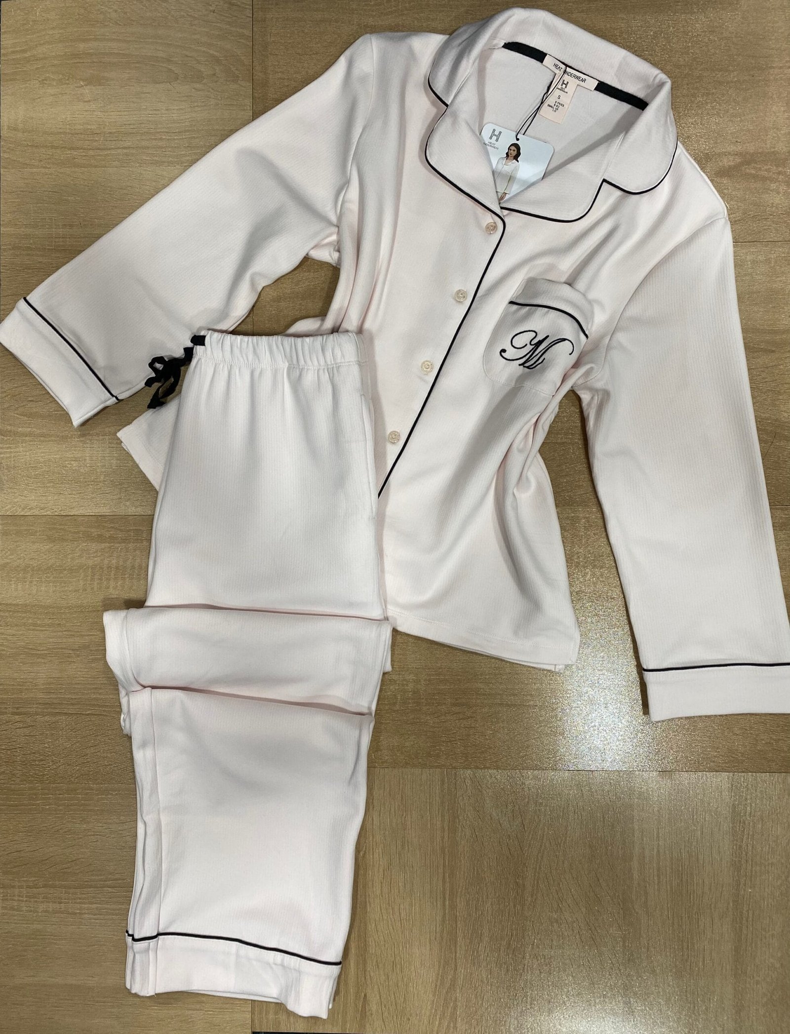 Pyjama En Velour ' Rose ' Boutonnée