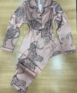 Pyjama Boutonnée En Satin " Rose "