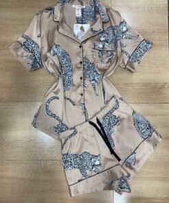 Pyjama short boutonnée ‘Tigré  ‘ en satin