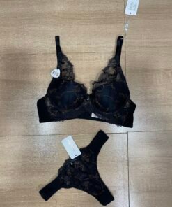 Ensemble Soutien - String " Noir " détails en dentelle