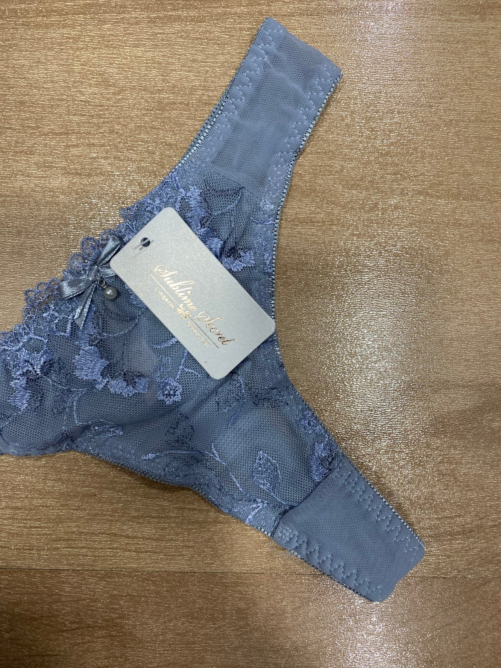 Ensemble Soutien - String " Bleu " détails en dentelle – Image 3