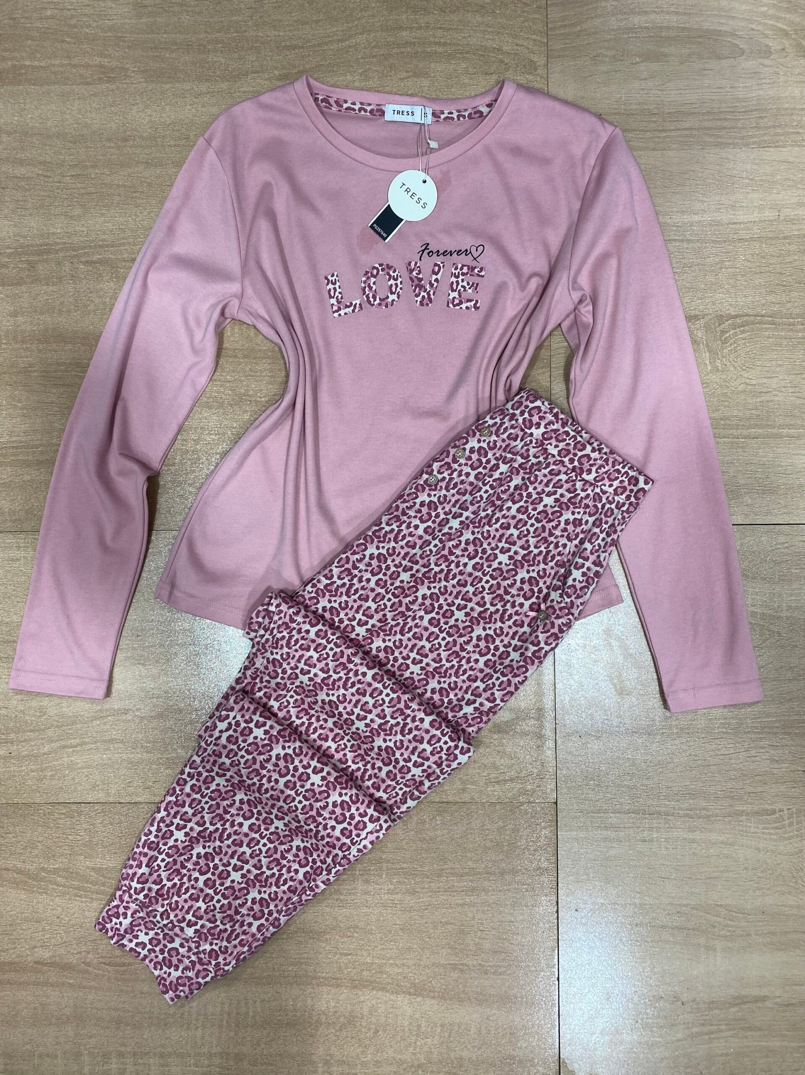 Pyjama manche longue ‘ Rose ´ léopard