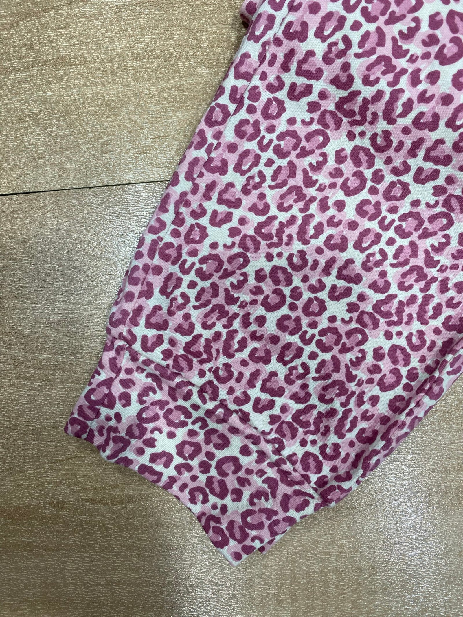 Pyjama manche longue ‘ Rose ´ léopard – Image 3