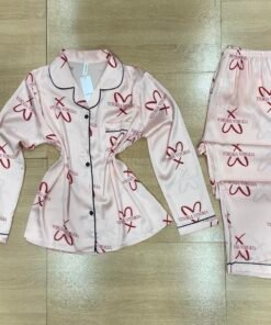 Pyjama Boutonnee ' Rose Clair ' En Satin