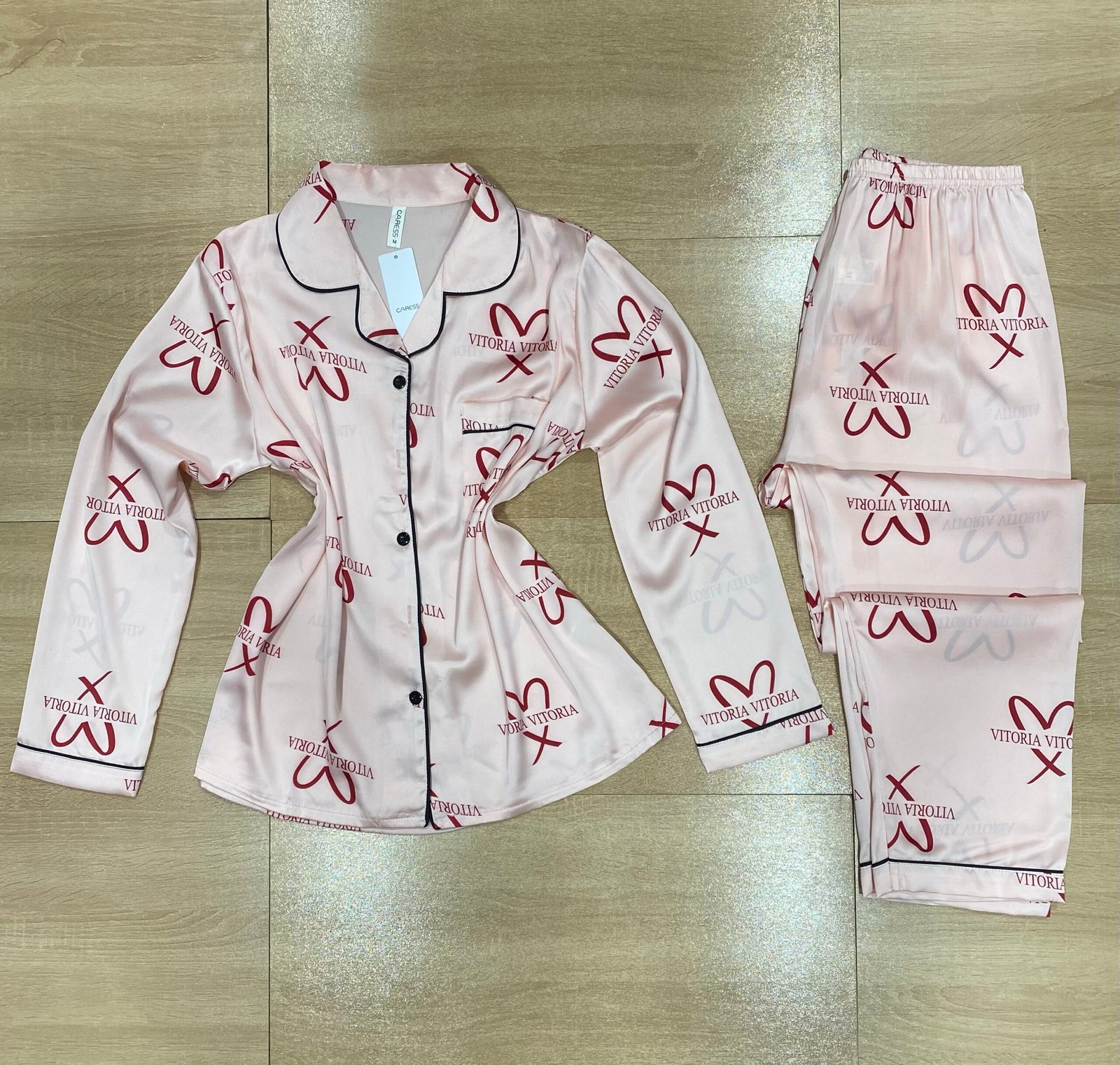 Pyjama Boutonnee ' Rose Clair ' En Satin