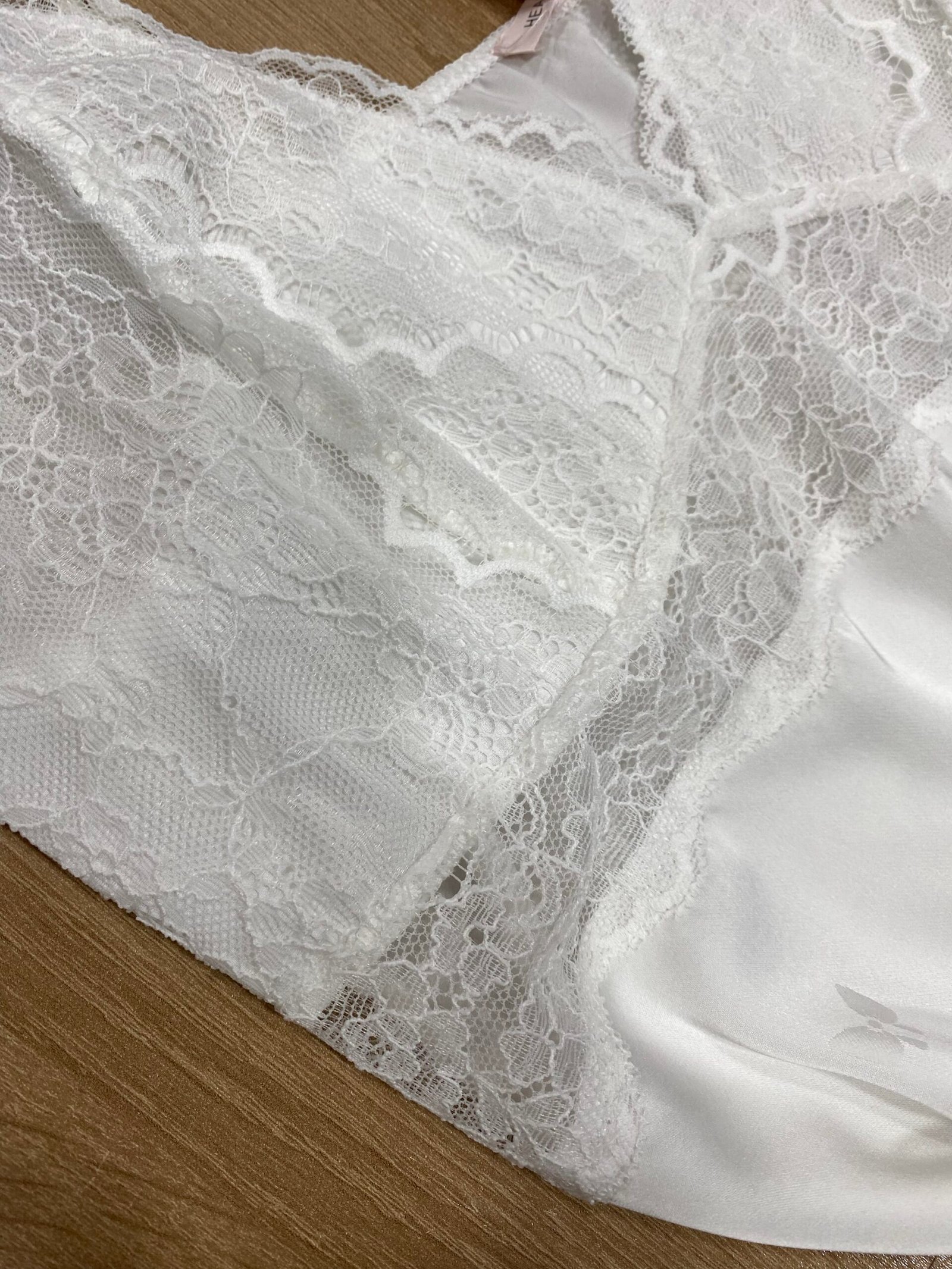 Ensemble Nuisette Peignoir ' Blanc ' – Image 2