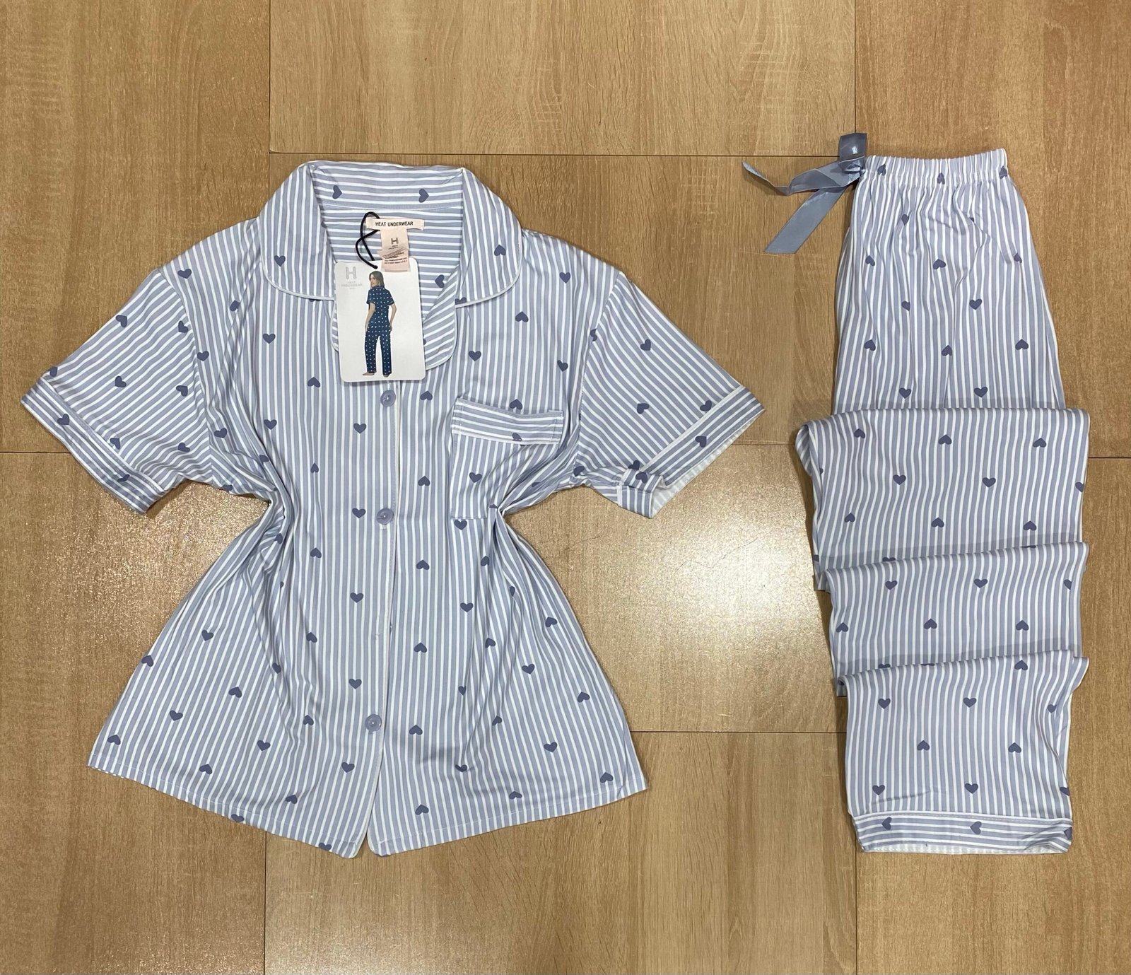 Pyjama Boutonnée ' Bleu rayure cœur ' Demi-manche