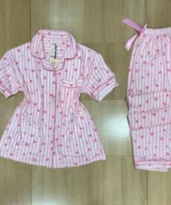 Pyjama boutonnée ‘ Rose rayure cœur ‘ demi manche