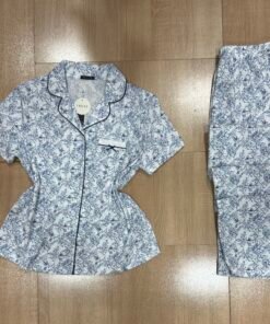 Pyjama Boutonnée ' Bleu a fleurs  ' En Cotton