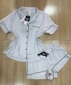 Pyjama Short Boutonnée ' lilac ' ' En  Satin