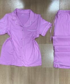 Pyjama Boutonnee " Mauve " demi manche