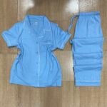 Pyjama Boutonnee " Bleu ciel " demi manche