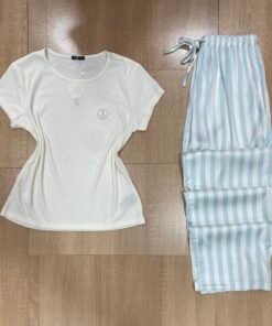 Pyjama haut En Cotton ´ Blanc ´ - bas en satin ‘  Bleu ‘