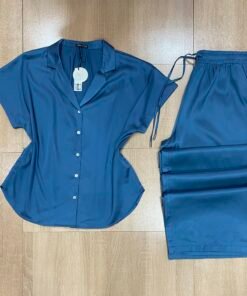 Pyjama Boutonnée ‘ Bleu ‘ En Satin