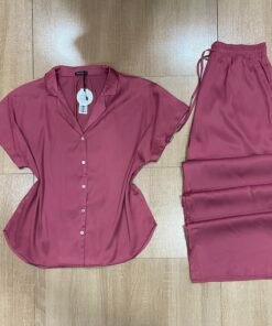 Pyjama Boutonnée ‘ Grenade ‘ En Satin
