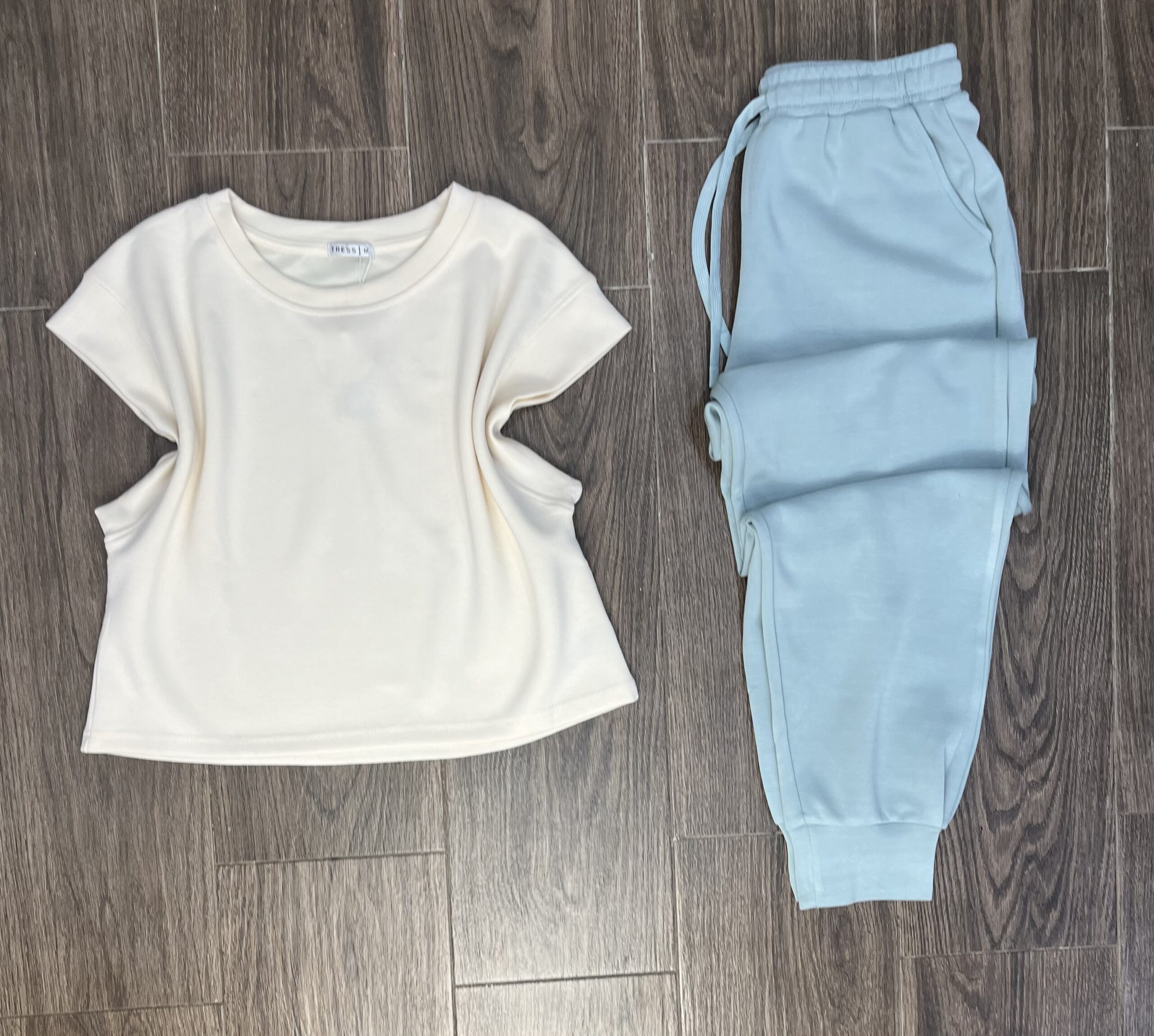 Ensemble Jogging Tress " Beige "