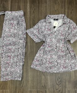 Pyjama Demi manche " Rose motifs " Boutonnée
