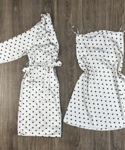 Ensemble nuisette peignoir ‘ Beige à point ‘ En Satin