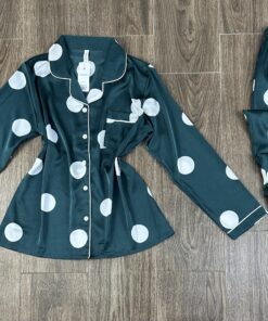 Pyjama Boutonnée ‘ Vert ‘ En satin manche longue