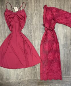 Ensemble nuisette En Satin & peignoir En Dentelle ‘ Bordeaux ‘ Long